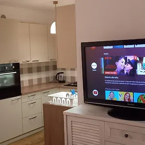 24h Self Check-in Lotnisko Samodzielne Zameldowanie Blisko Stadion Targi Szpitale I Uczelnie Apartament Poznań